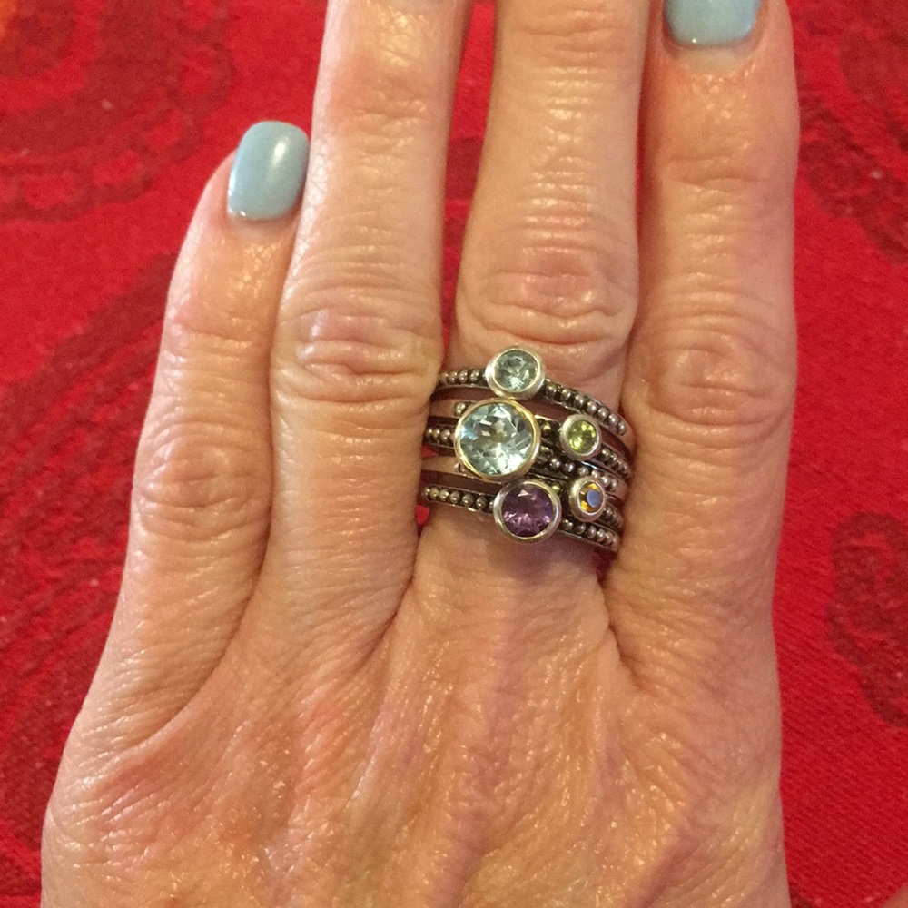 Silver/gold colored stones stackable rings